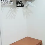 Domus Antiga Apartman *