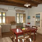 Apartment Domus Antiga San Giovanni Suèrgiu
