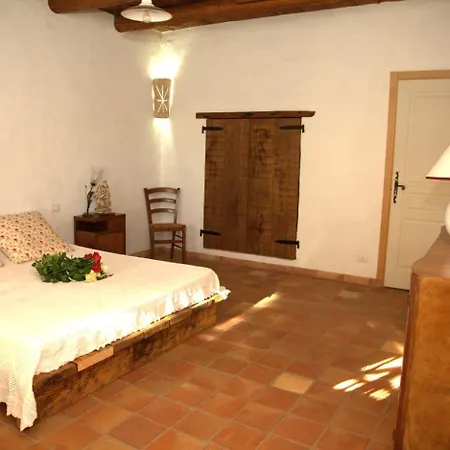 Domus Antiga San Giovanni Suèrgiu